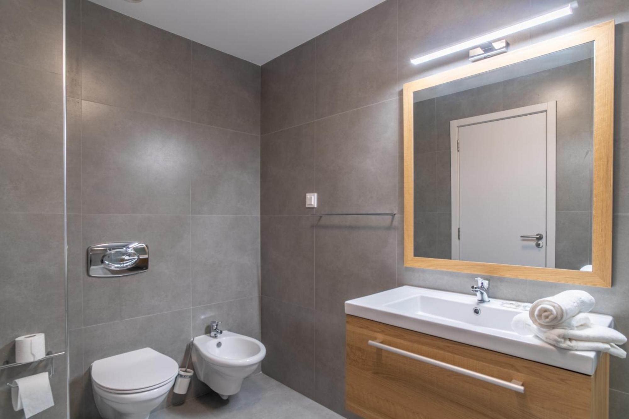Madalenas View Apartment ฟุงชาล ภายนอก รูปภาพ