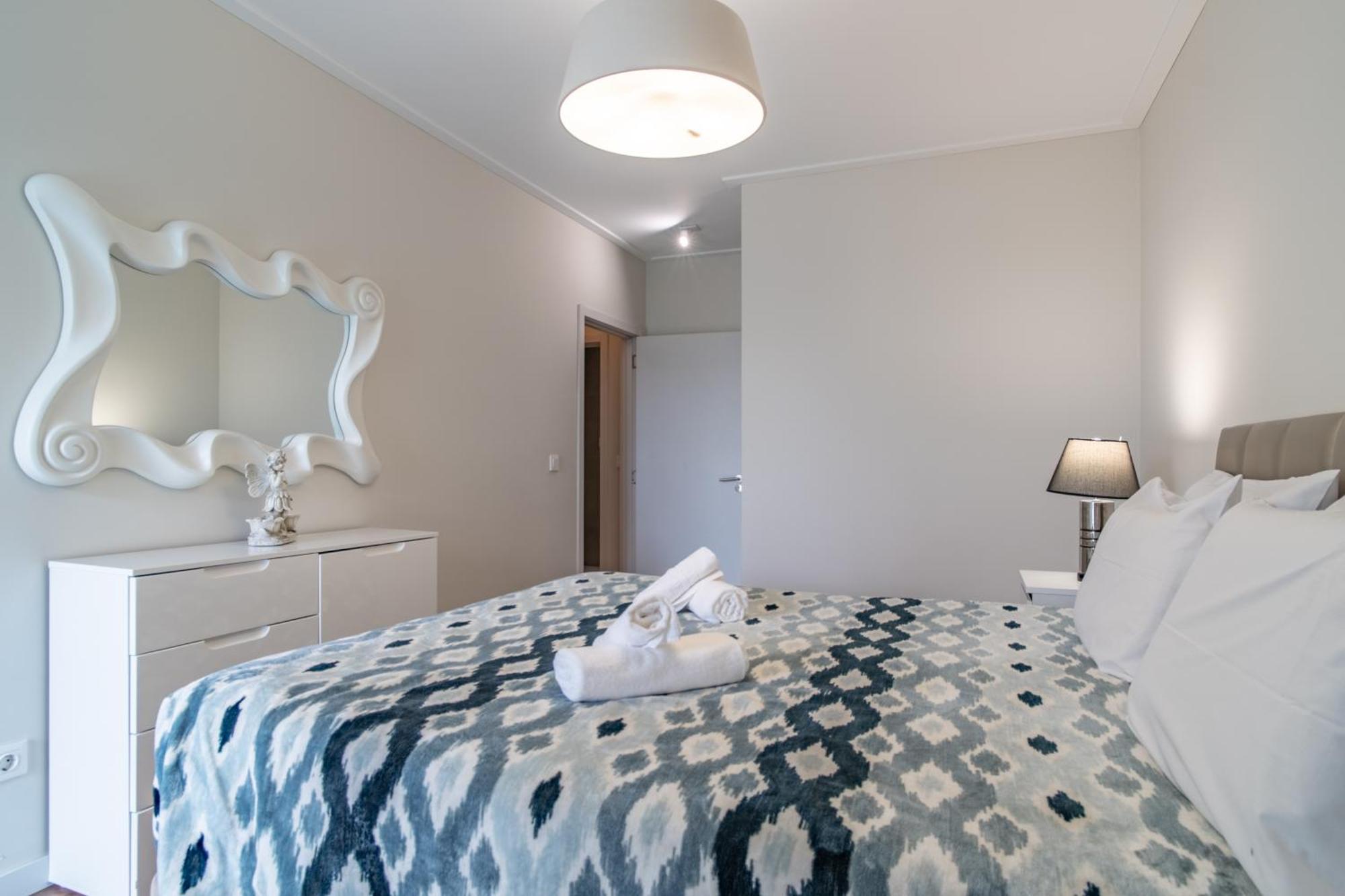 Madalenas View Apartment ฟุงชาล ภายนอก รูปภาพ